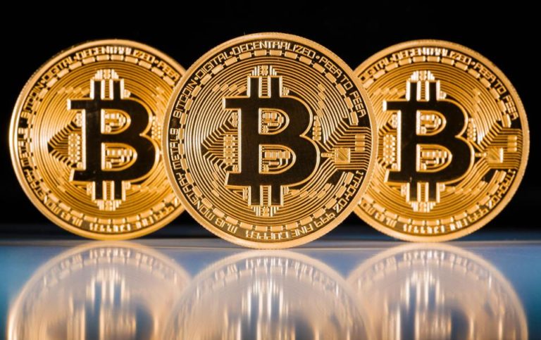 How To Earn Bitcoin With A Minimal Investment